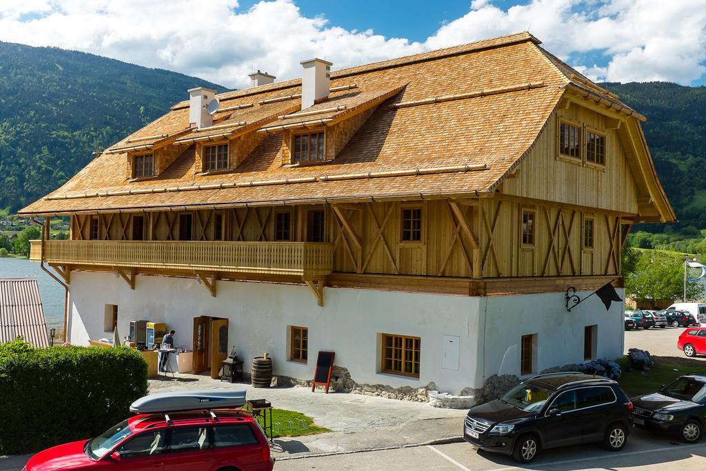 Hotel Stiftsschmiede Ossiach Esterno foto